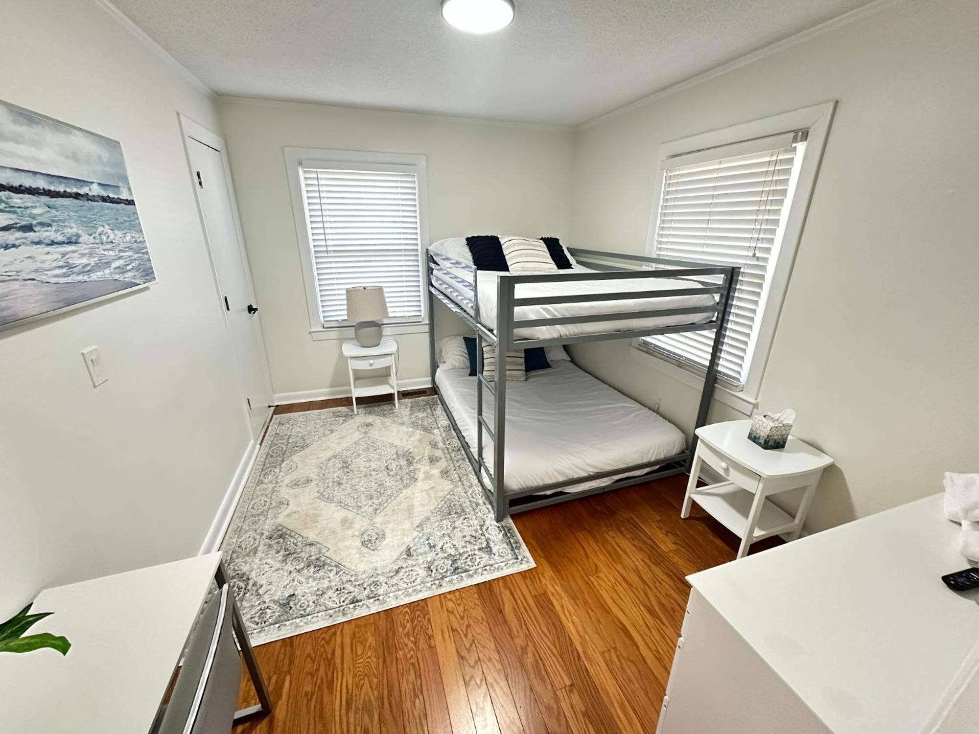 Pack Your Bags And Leave Tonight! Wilmington Bagian luar foto